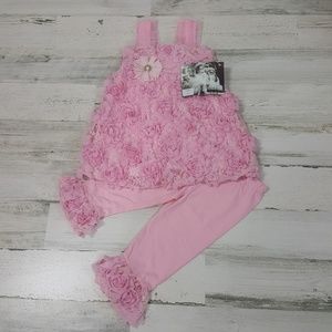 Cach Cach Girl 2 Piece floral Set Size 24 month